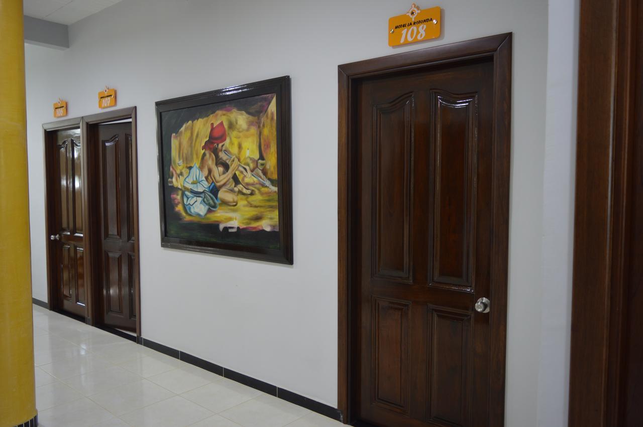 Hotel La Rotonda Caucasia 外观 照片